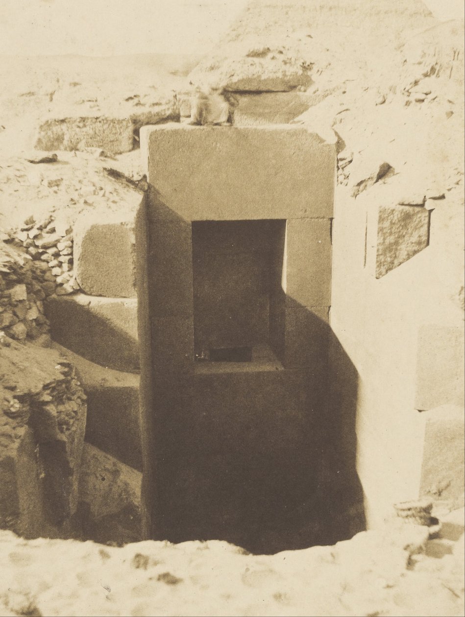 (Giseh piramisai, M. Mariette munkái, Gránit ajtó felfedezése a Sphinx Excavatio bal oldalán ... alkotó: John Beasly Greene