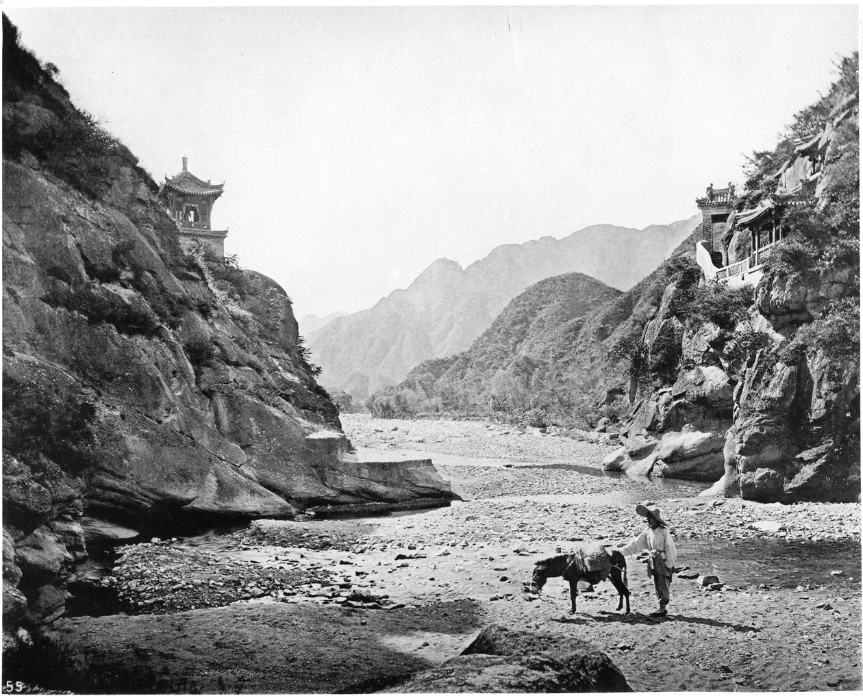 A Nankow-hágó, 1867-72 körül alkotó: John Thomson