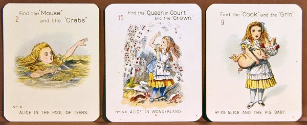 Három "Boldog család" kártya Lewis Carroll "Alice Csodaországban" című művének szereplőit ábrázolva (színes litográfia) alkotó: John (after) Tenniel