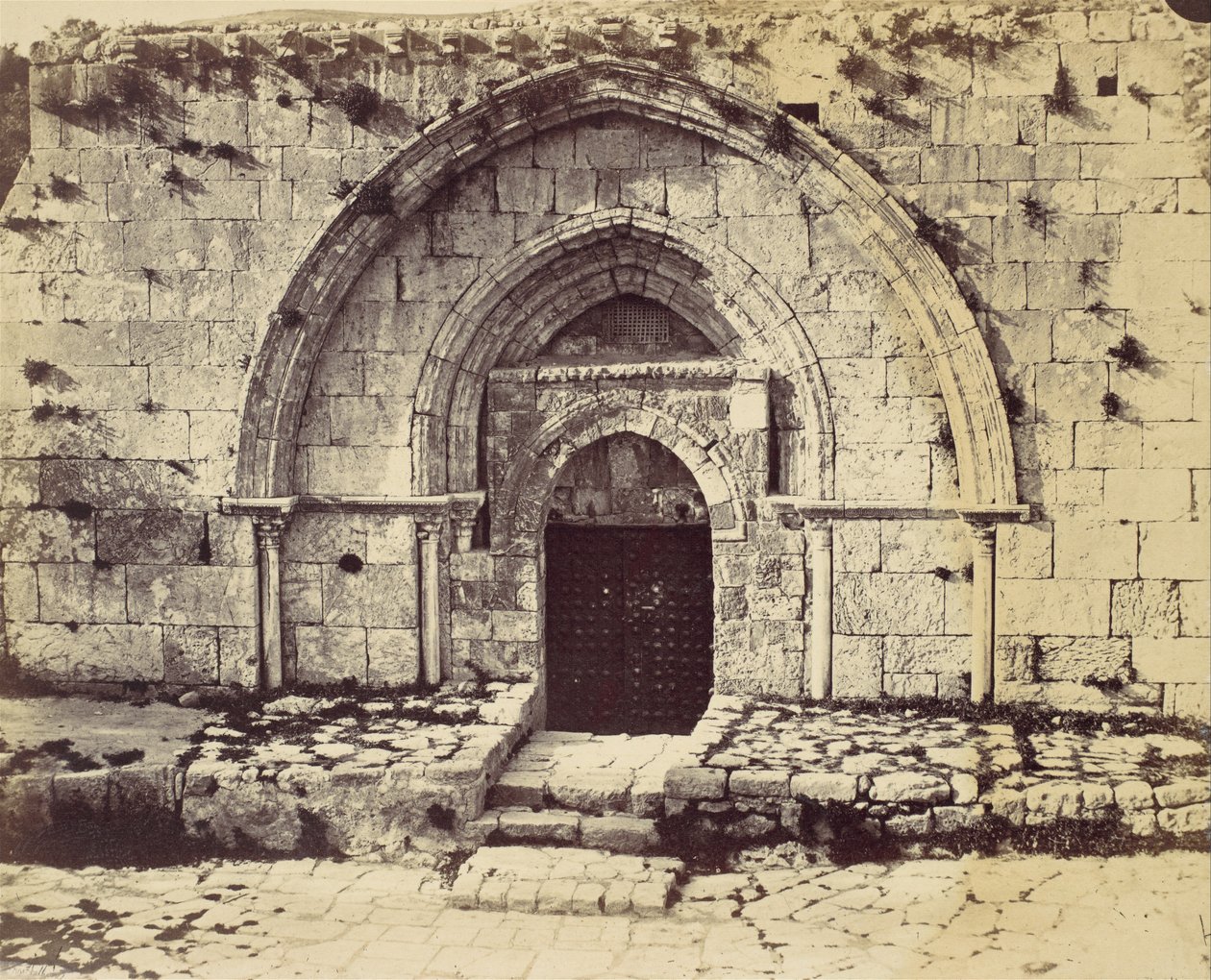 Szűz sírja, Jeruzsálem, 1860-as évek. alkotó: John Anthony