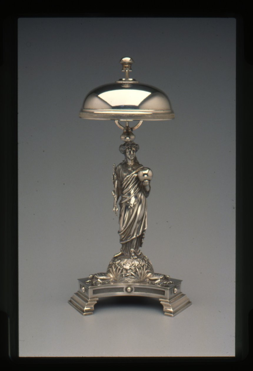 Vacsoraharang, 1860-70 körül (ezüst) alkotó: John Bogert