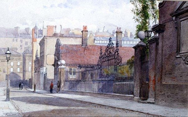 Emmanuel Kórház, Buckingham Gate, kilátás az utcáról alkotó: John Crowther