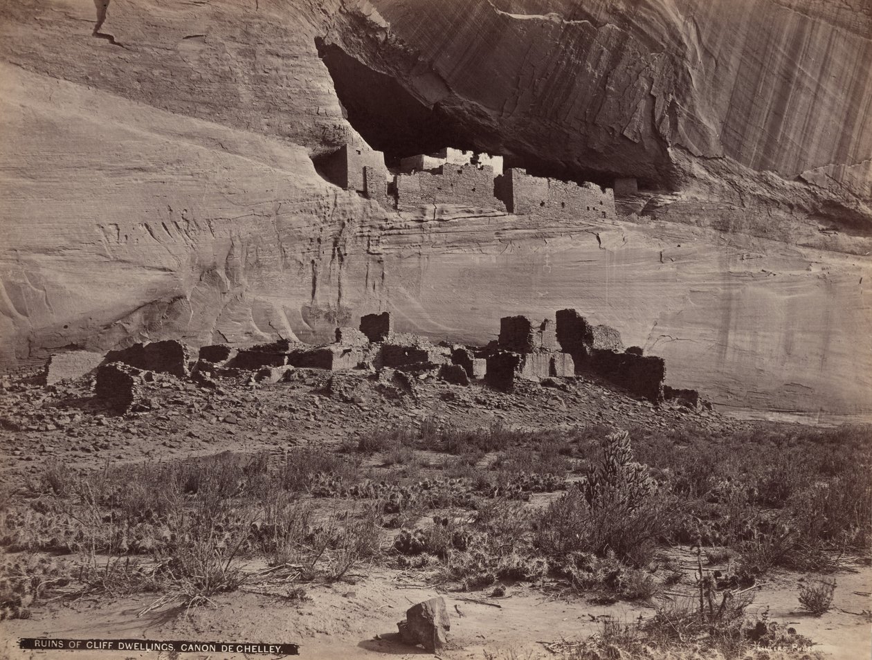 A sziklakunyhók romjai, Canyon de Chelly,1879-1881 (fénykép) alkotó: John K. Hillers