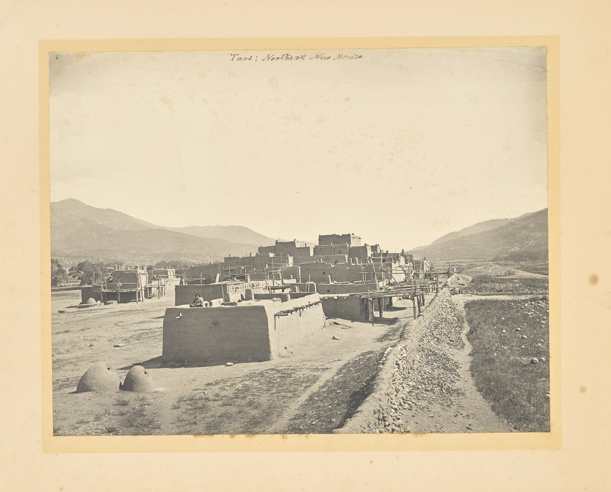 Taos: Észak-Új-Mexikó alkotó: John K. Hillers