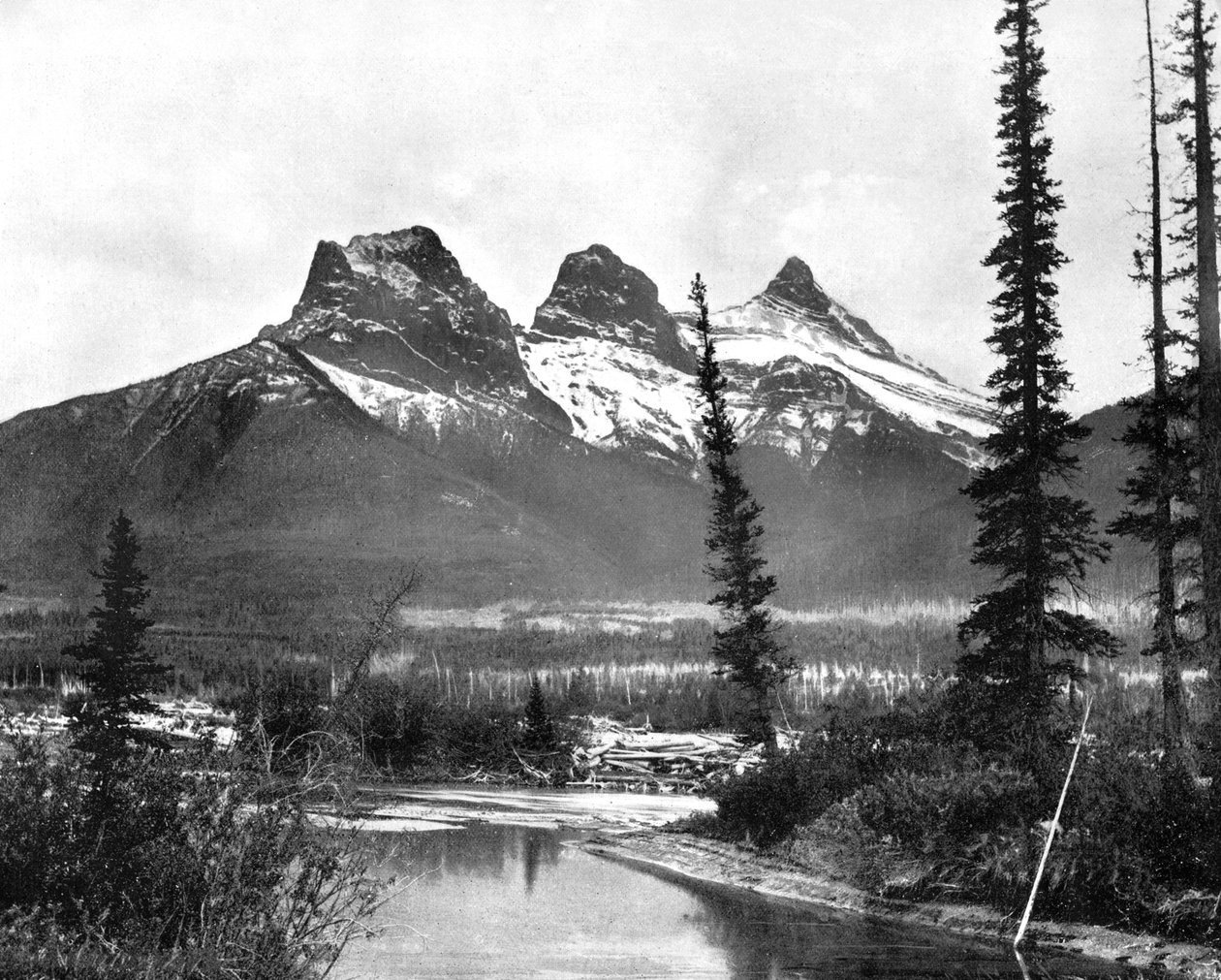 The Three Sisters, Canmore, Canadian Pacific Railway, 1893. alkotó: John L. Stoddard