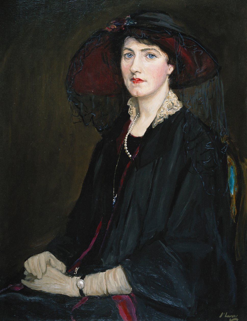 Lady Raeburn portréja félhosszúságban ülve, csipkegalléros kabátban, gyöngy nyakláncban és fekete kalapban alkotó: John Lavery