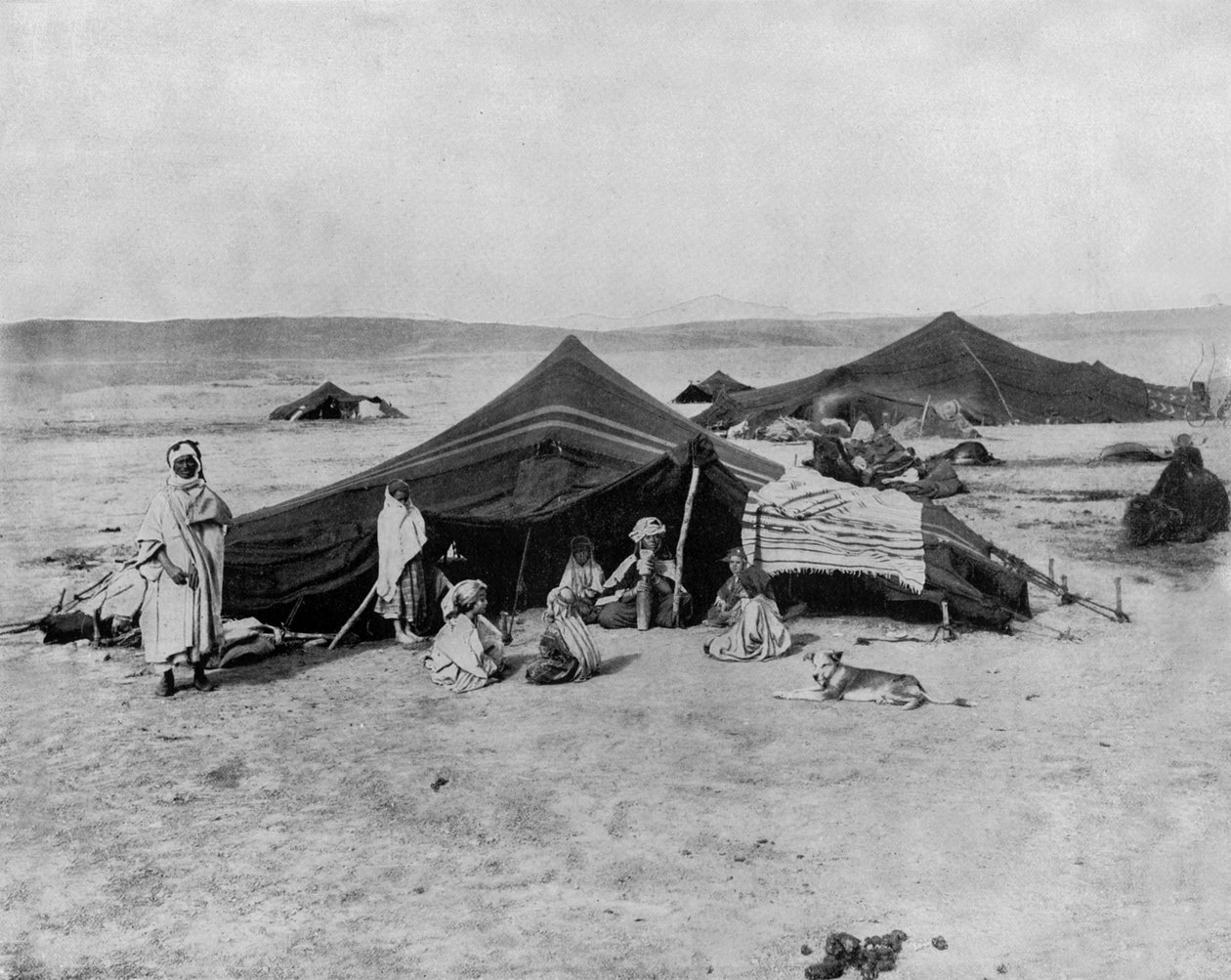 tábor a Szahara sivatagban, Afrikában (f/w fotó) alkotó: John Lawson Stoddard