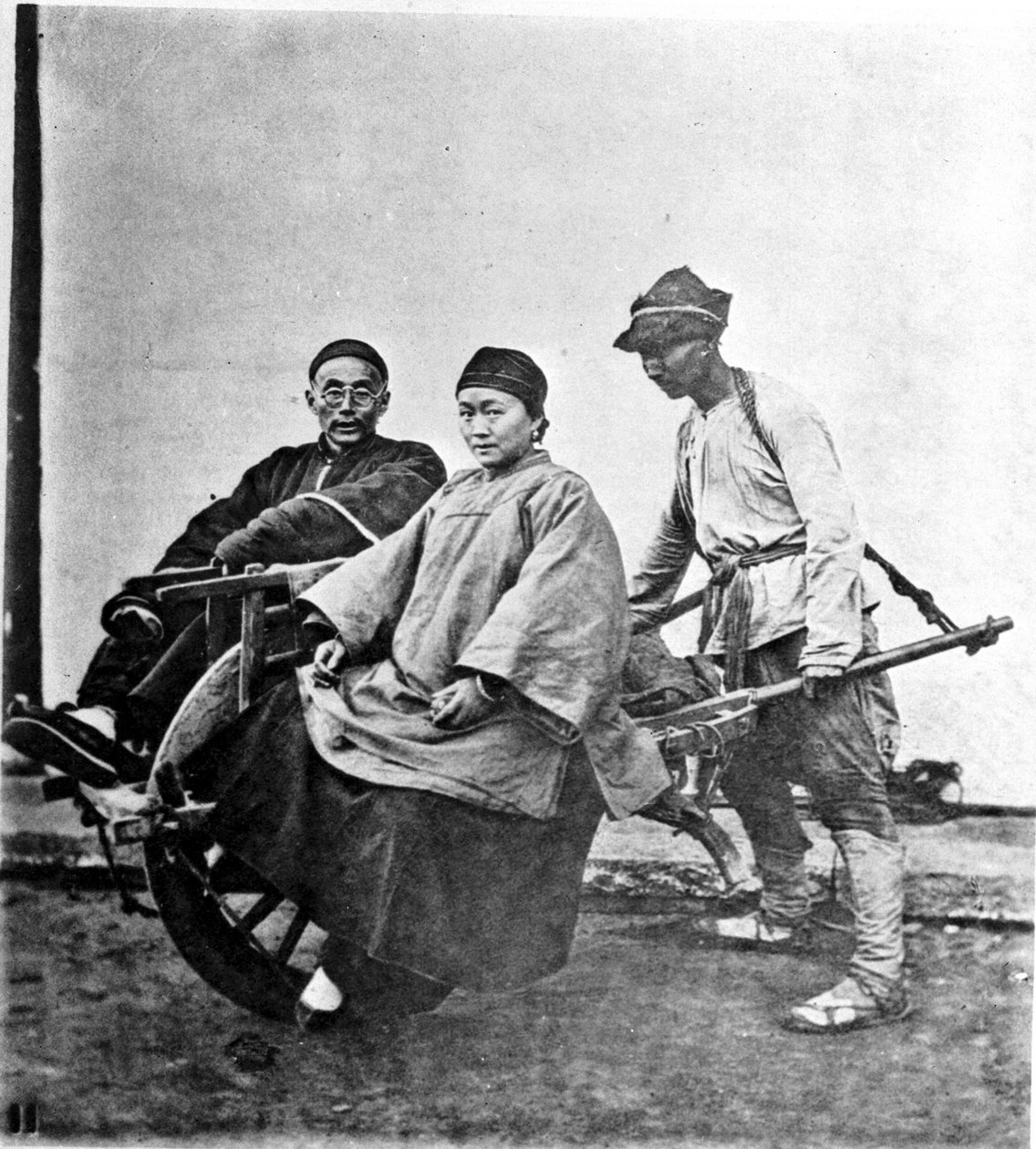 Kína, a riksa 1870 körül (fotó) alkotó: John Thomson