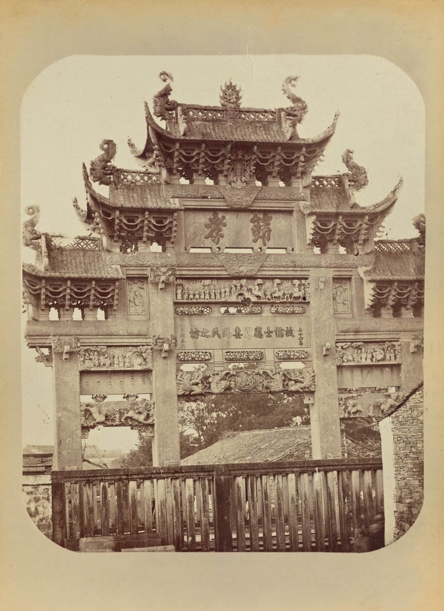 Templomkapu, Sanghaj alkotó: John Thomson