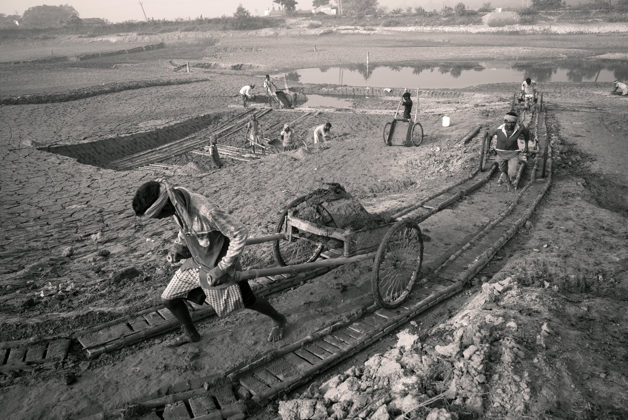 Téglagyárak Kalkuttában, India, 2016 (fotó) alkotó: Jon Nicholson