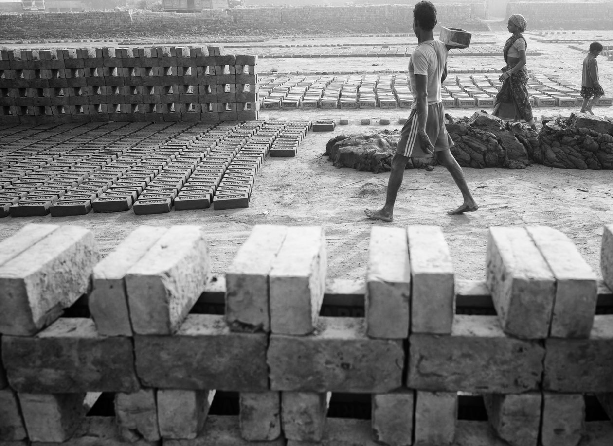 Téglagyárak Kalkuttában, India, 2016 (fotó) alkotó: Jon Nicholson