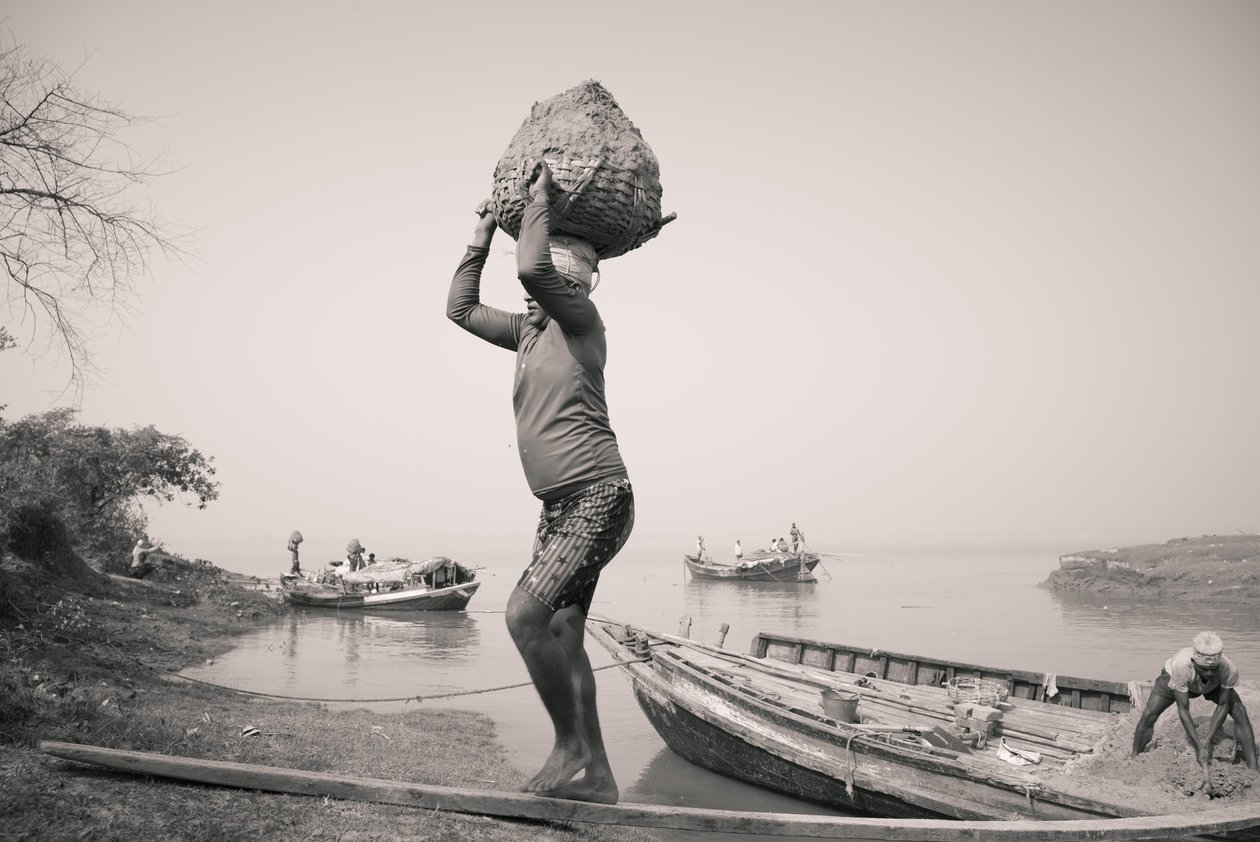 Téglagyárak Kalkuttában, India, 2017 (fotó) alkotó: Jon Nicholson