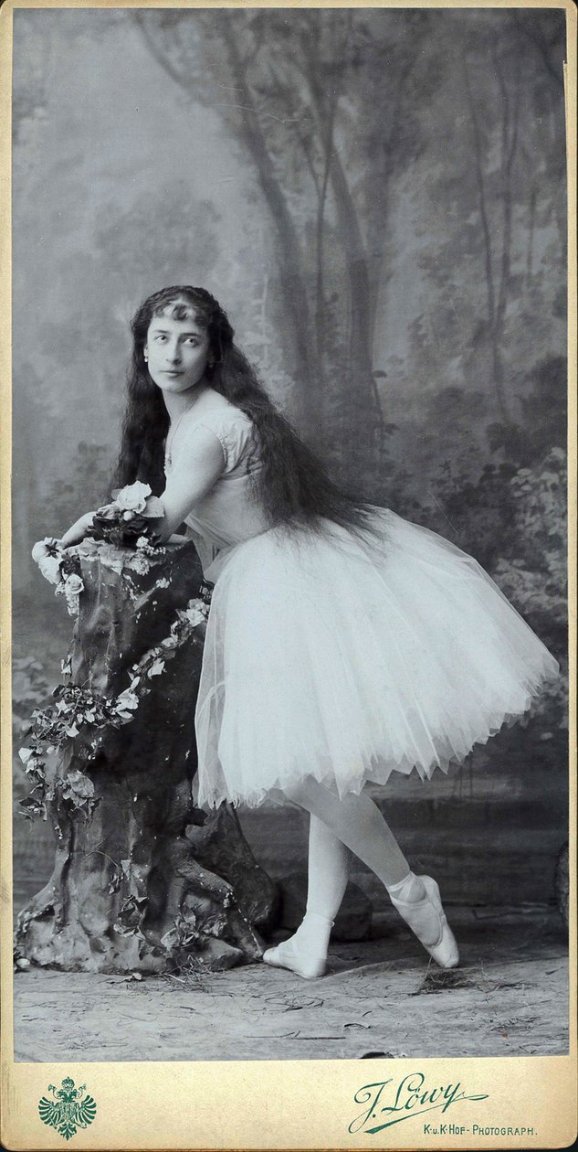 Luigia Cerale mint Giselle, c. 1880. alkotó: Josef Löwy
