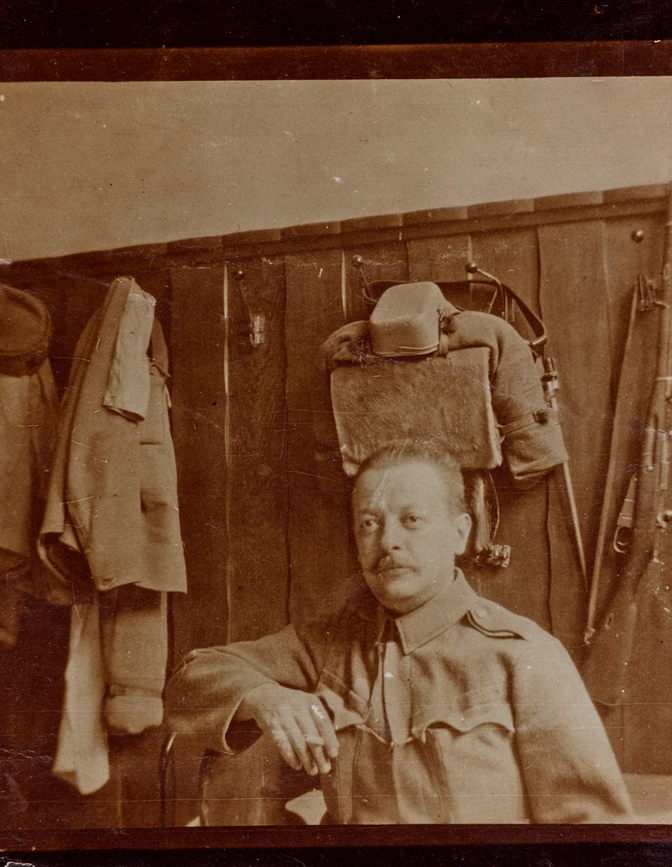 Album "Az én világháborúm - emlékek a délnyugati frontról Karintiában, Olaszországban, Trentino-Alto Adige" 1915.03.31.-1918.12.11. - Josef Zohles Bécs ": katona portréja (b/w ph) alkotó: Josef Zohles