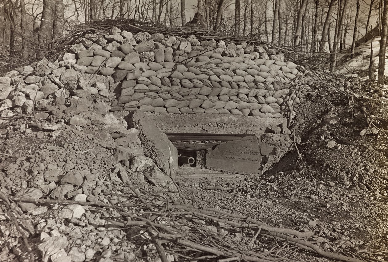 Album "Az én világháborúm – emlékek a délnyugati frontról Karintiában, Olaszországban, Trentino-Alto Adige" 1915.03.31-1918.12.11 - Josef Zohles Bécs ": katonai bunker ágyúval alkotó: Josef Zohles