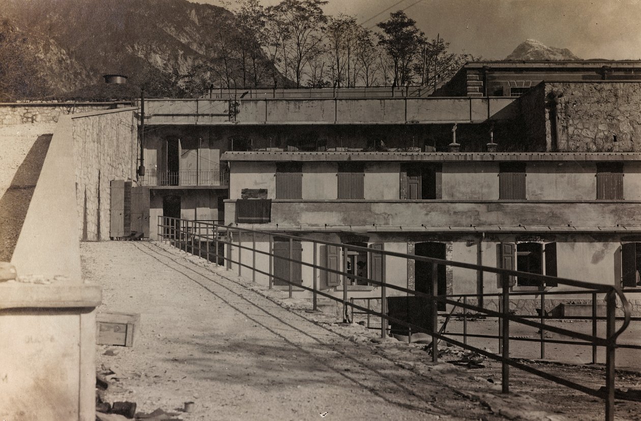 Album "Az én világháborúm – emlékek a délnyugati frontról Karintiában, Olaszországban, Trentino-Alto Adige" 1915.03.31-1918.12.11 - Josef Zohle Bécsje ": Chiusaforte erődje alkotó: Josef Zohles