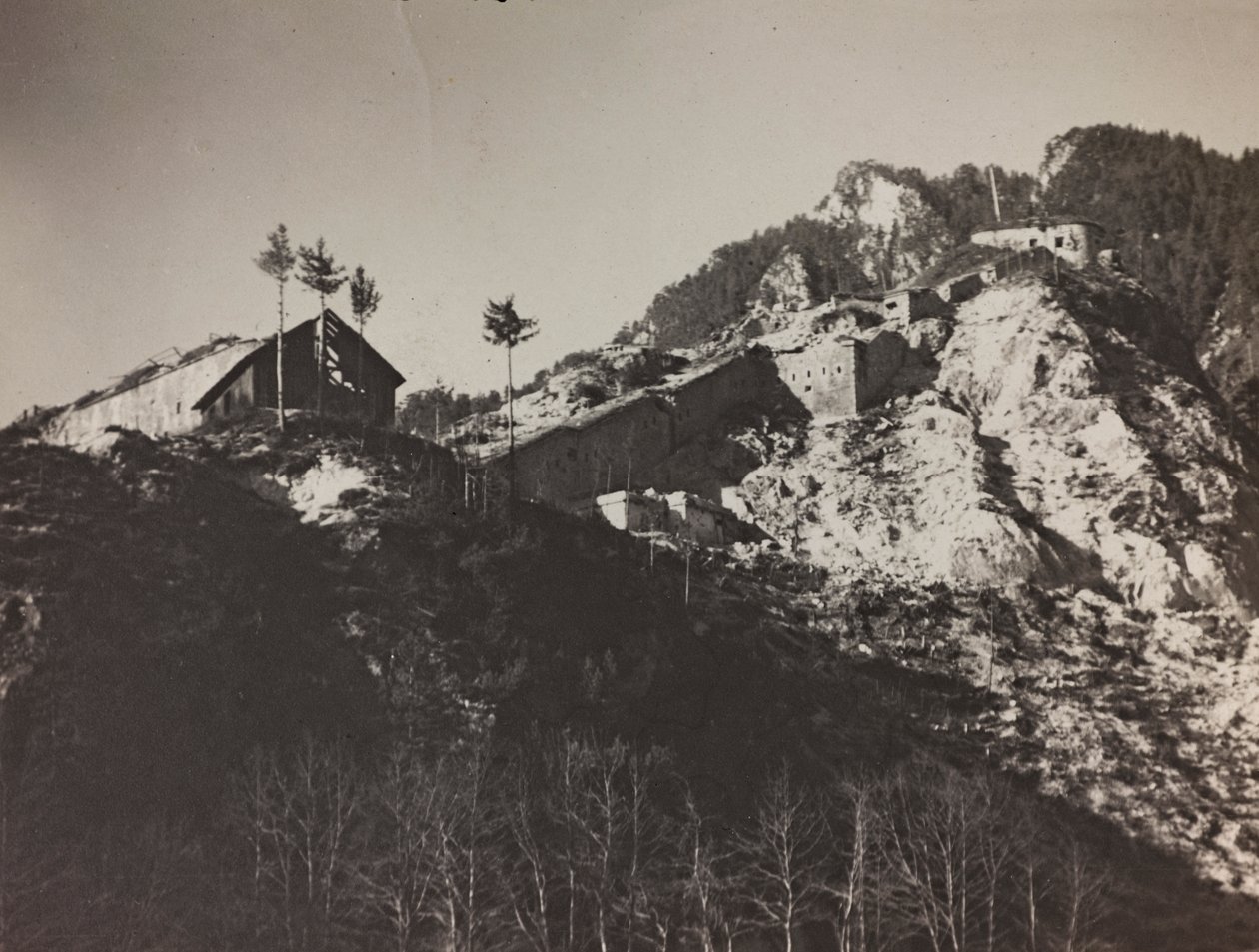 Album "Az én világháborúm – emlékek a délnyugati frontról Karintiában, Olaszországban, Trentino-Alto Adige" 1915.03.31.-1918.12.11. - Josef Zohle Bécsje ": Fort Hensel (f/w fotó) alkotó: Josef Zohles