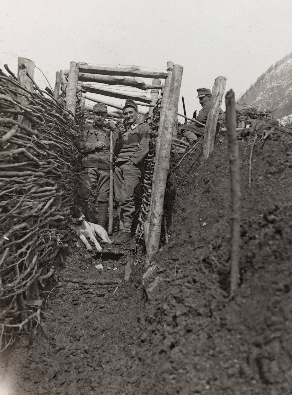 Album "Az én világháborúm - emlékek a délnyugati frontról Karintiában, Olaszországban, Trentino-Alto Adige" 1915.03.31.-1918.12.11. - Josef Zohle Bécs": árok (f/w fotó) alkotó: Josef Zohles