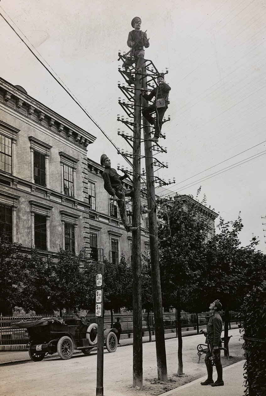 Album "Meine weltkriegs - Erinnerungen South-West Front (Karintia, Olaszország, Dél-Tirol) (Az én világháborúm - emlékek a délnyugati frontról Karintiában, Olaszországban, Trentino-Alto Adige) 1915.03.31.-12.11. 1918 – Josef Zohles Wien ": Orosz foglyok do alkotó: Josef Zohles