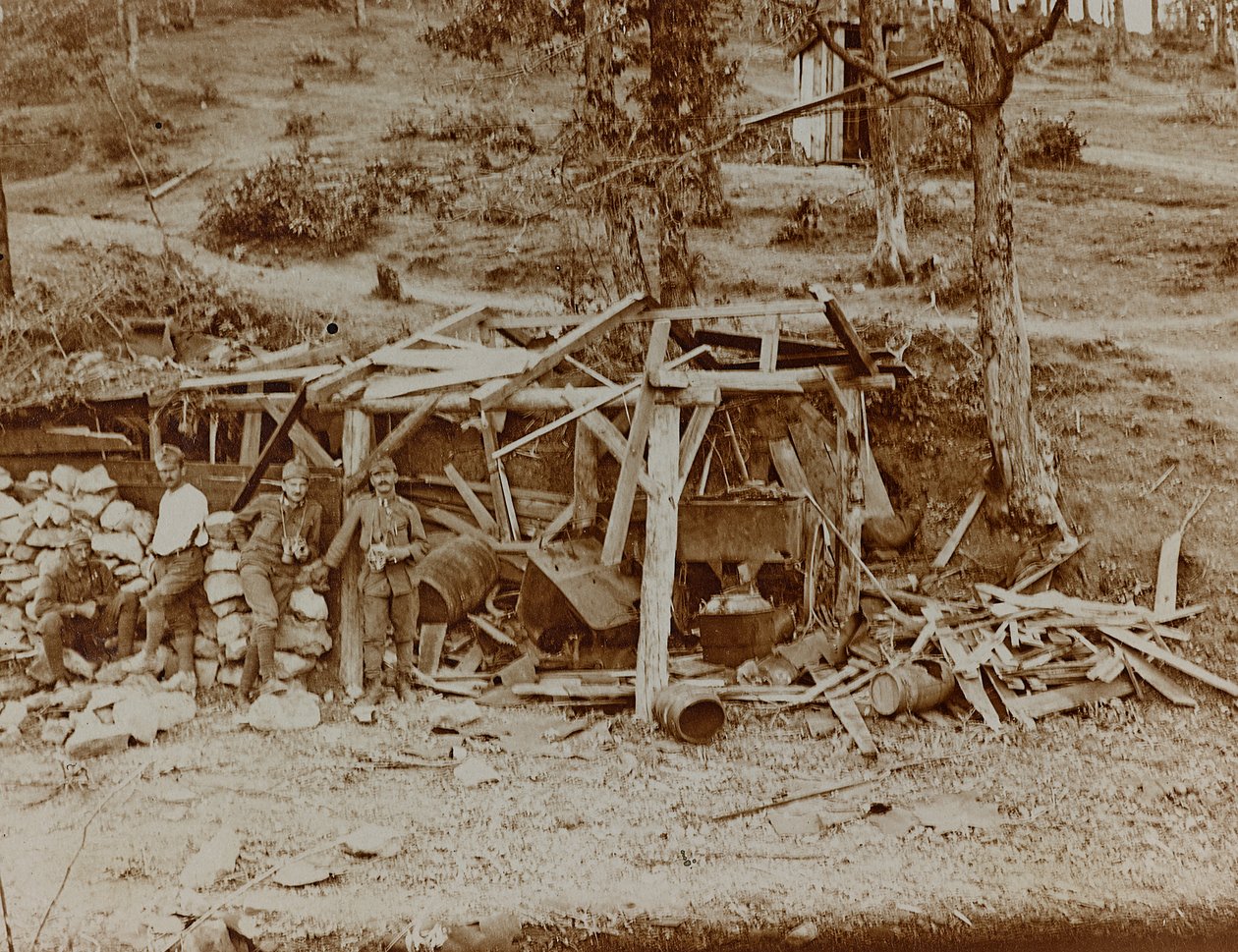 Album "Az én világháborúm – emlékek a délnyugati frontról Karintiában, Olaszországban, Trentino-Alto Adige" 1915.03.31.-1918.12.11. - Josef Zohles Wien ": katonacsoport (f/w fotó alkotó: Josef Zohles