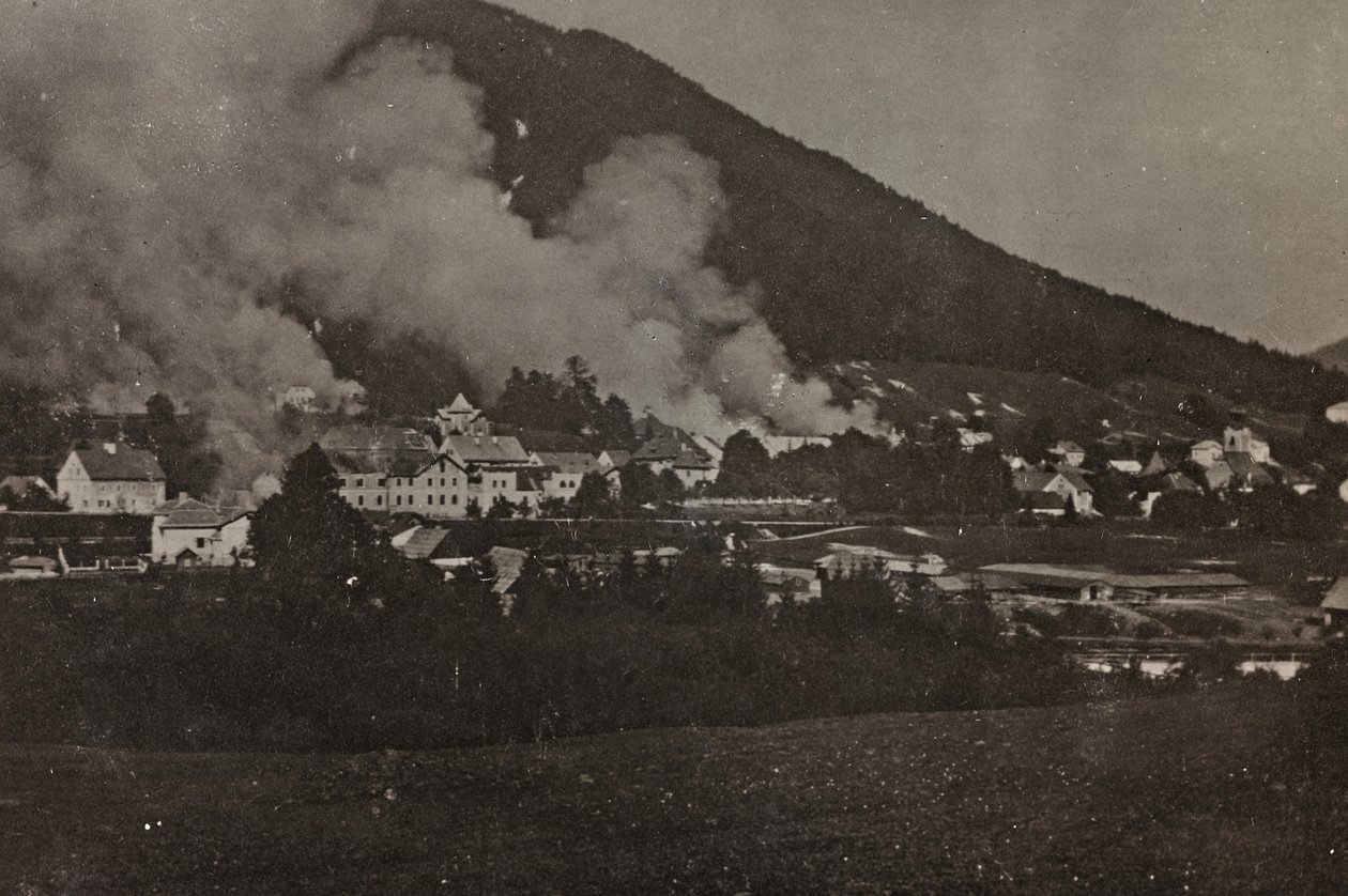 Album "Az én világháborúm – emlékek a délnyugati frontról Karintiában, Olaszországban, Trentino-Alto Adige" 1915.03.31.-1918.12.11. - Josef Zohles Bécs": bombamerényletek Tarvisióban (b/w p alkotó: Josef Zohles