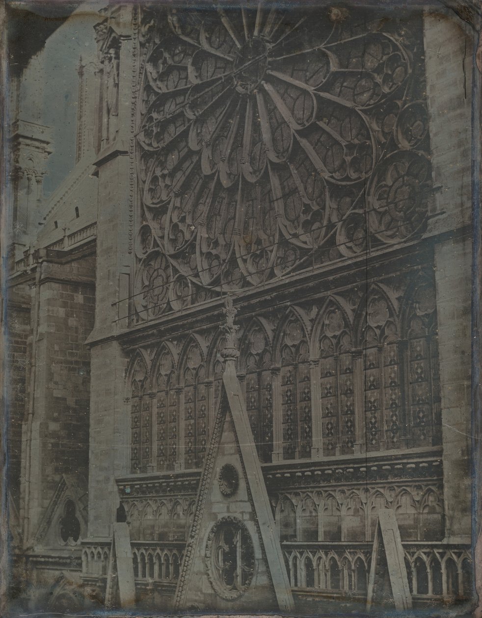 Rózsaablak, Notre-Dame katedrális, Párizs, 1841. alkotó: Joseph Philibert Girault De Prangey