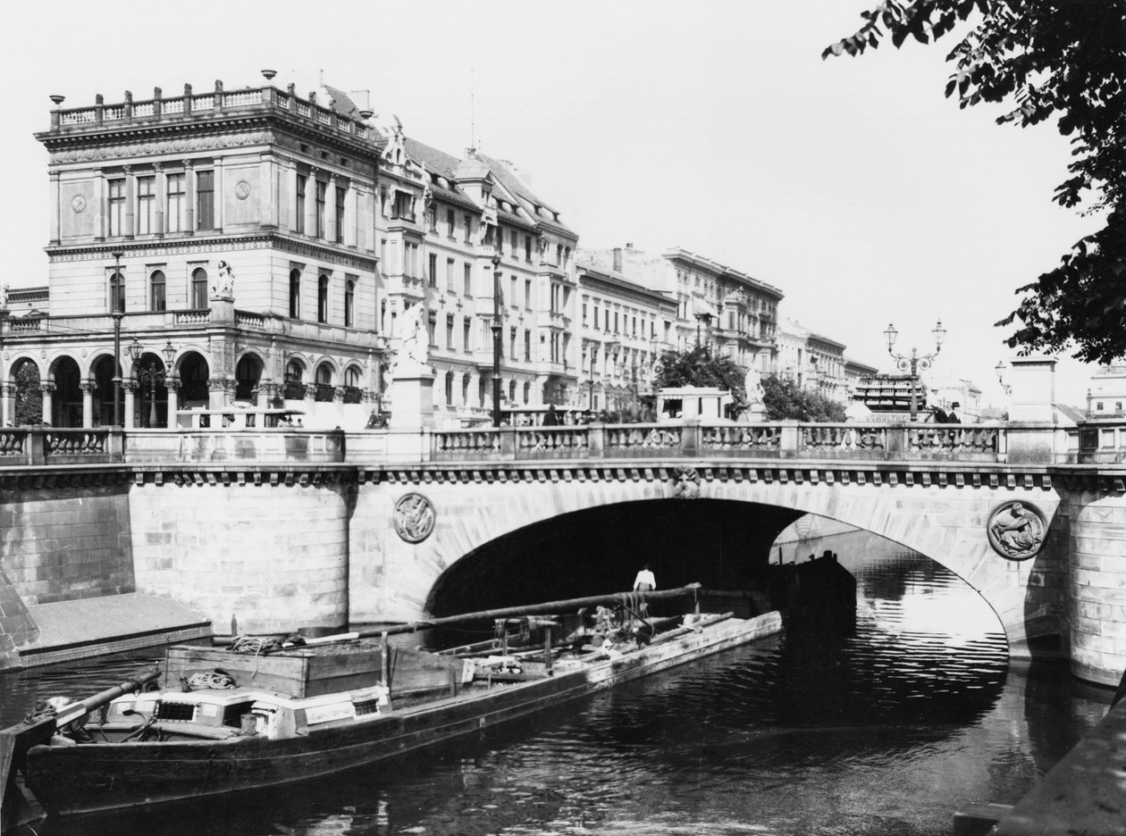 A Belle-Alliance híd, Berlin, 1910 körül alkotó: Jousset