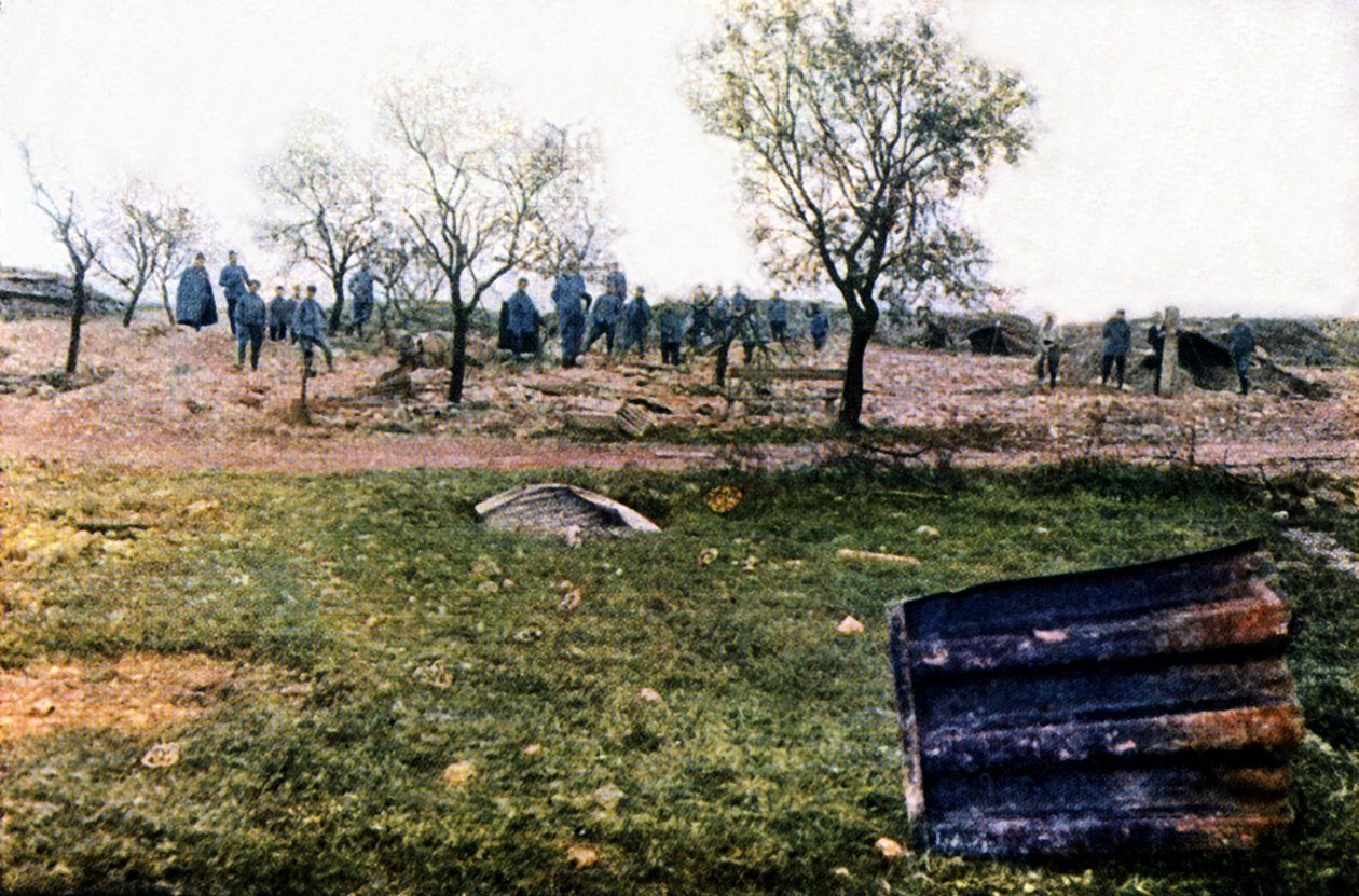 A francia hadsereg egyik óvóhelye Verdun közelében, amelyet a németek leromboltak, 1916. szeptember (autokróm) alkotó: Jules Gervais Courtellemont