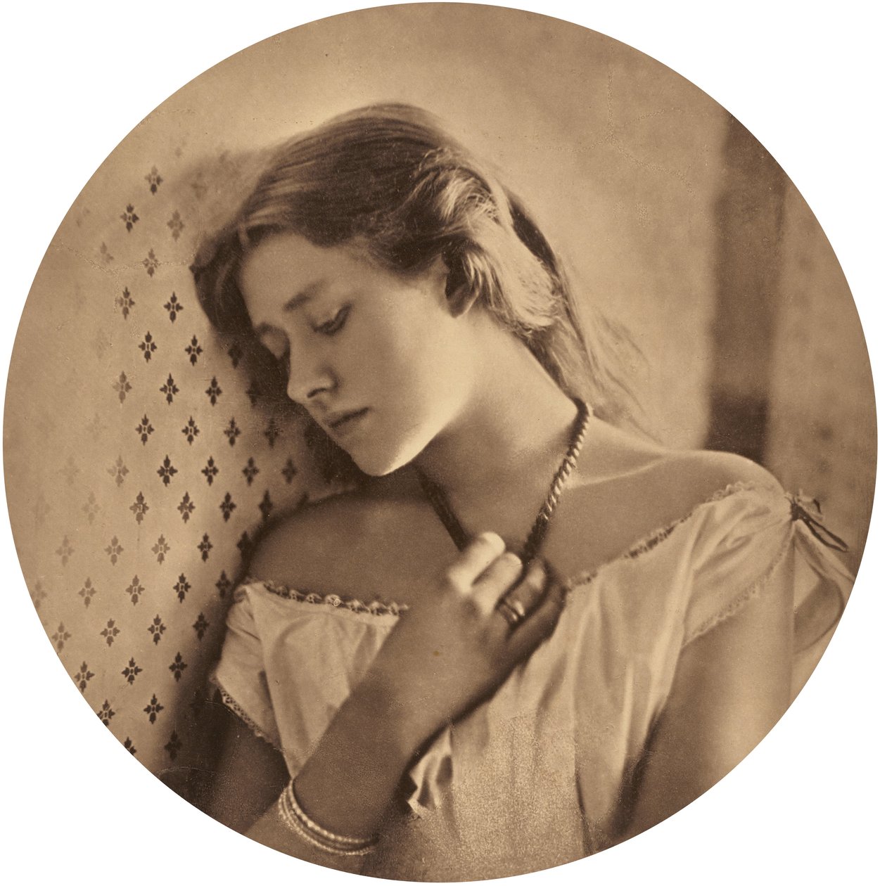 Ellen Terry tizenhat évesen alkotó: Julia Margaret Cameron