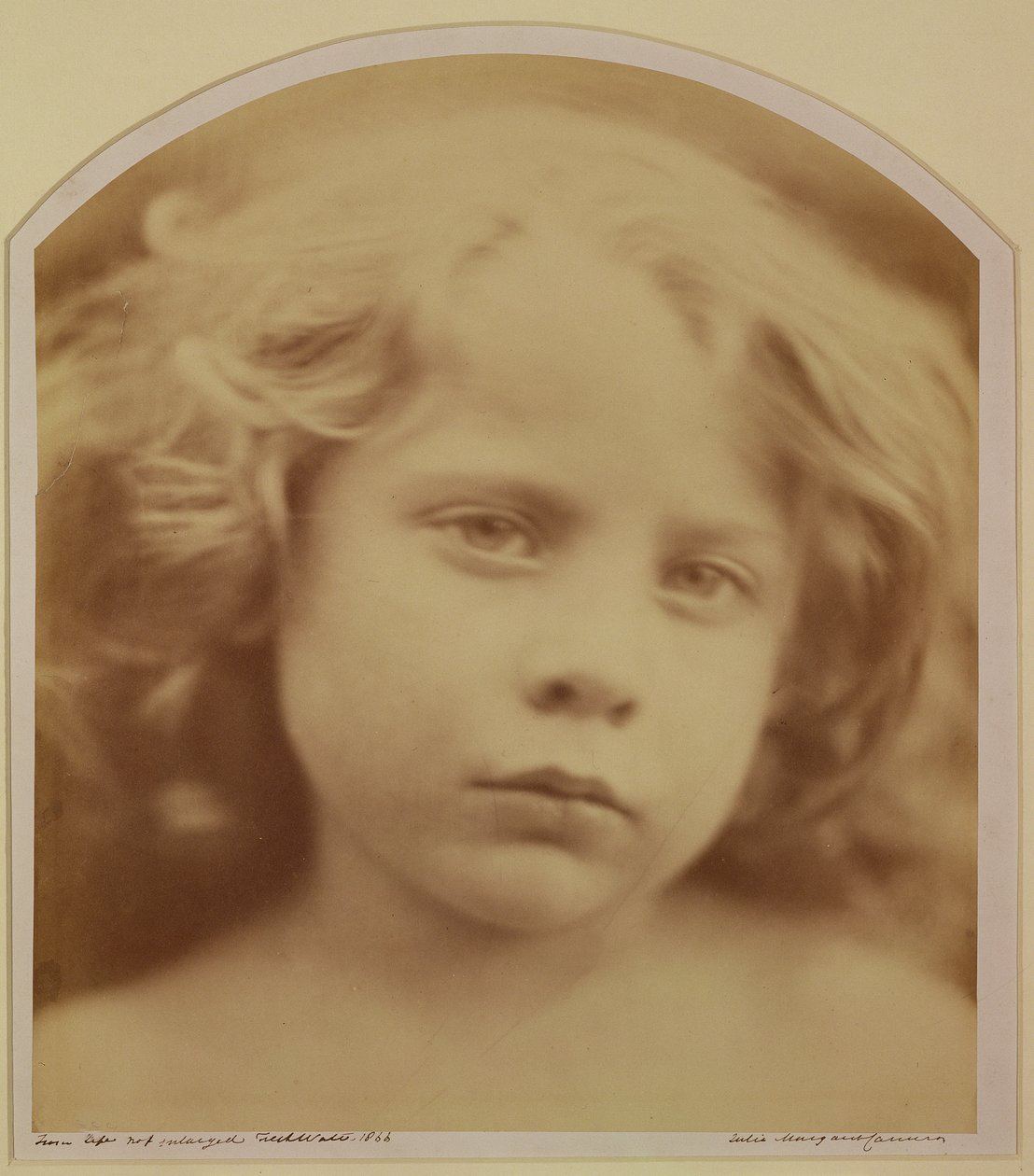 Egy gyermek portréja, 1866 alkotó: Julia Margaret Cameron