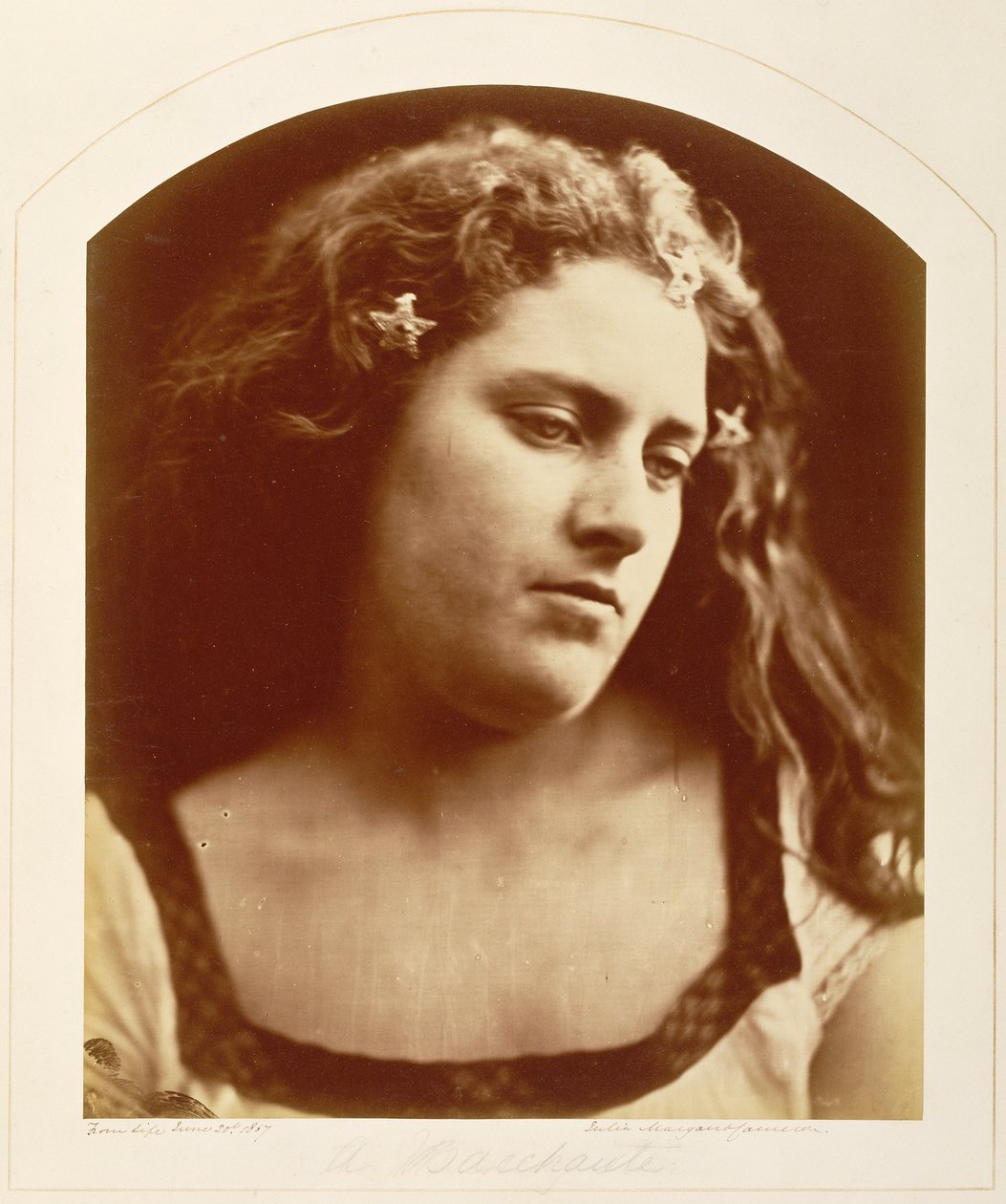 [Egy bacchánsnő] alkotó: Julia Margaret Cameron