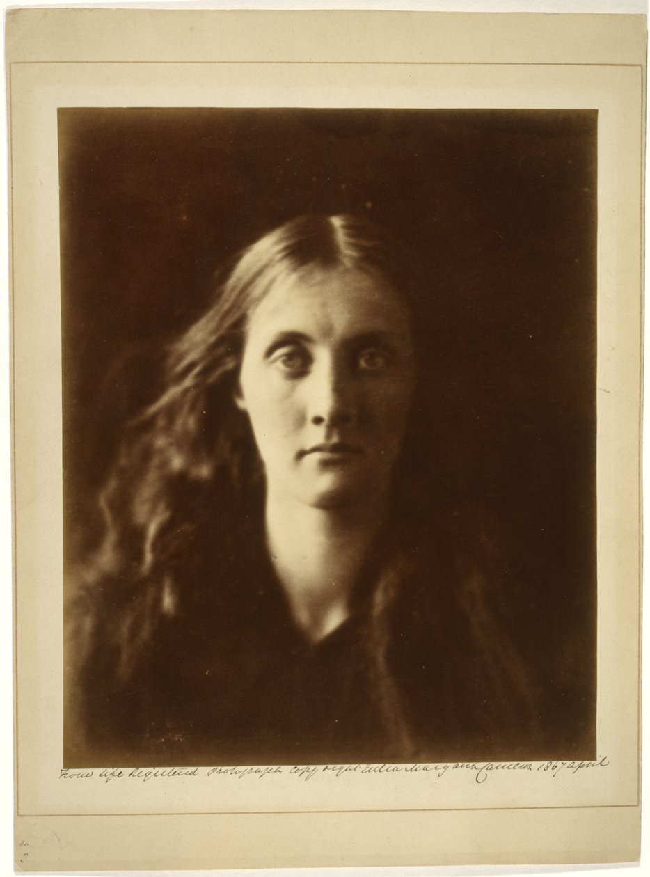 Julia Jackson elölnézetből „Stella” alkotó: Julia Margaret Cameron