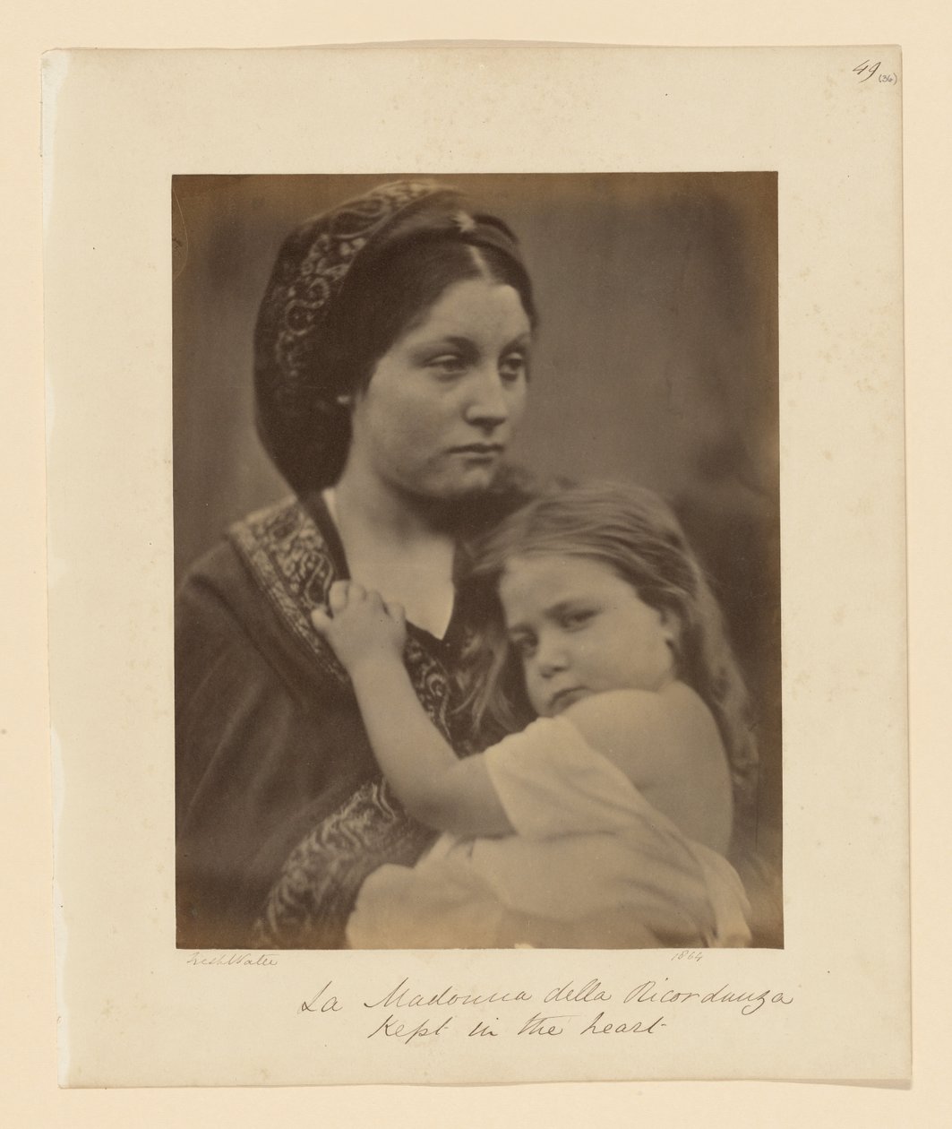 Az Emlékezet Szűz Mária-szobra alkotó: Julia Margaret Cameron