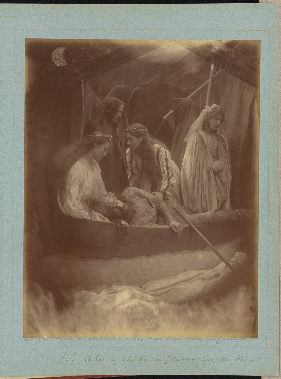 „Így feküdt a Király, mint egy szétzúzott oszlop” alkotó: Julia Margaret Cameron