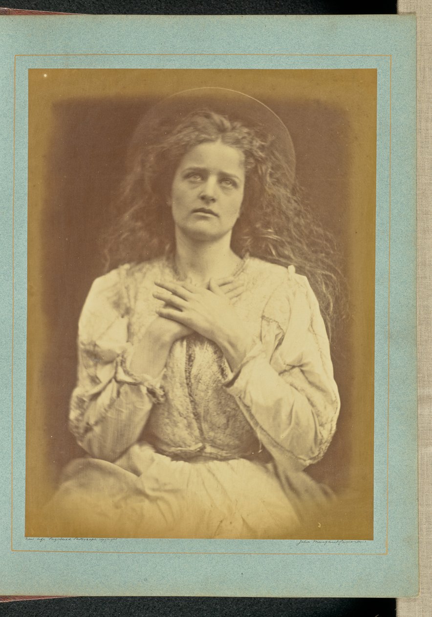"Így most azt hiszem, közel van - bízom benne - tudom" / "Az áldott múzsa arra ment, amerre a lelkemnek mennie kell" alkotó: Julia Margaret Cameron