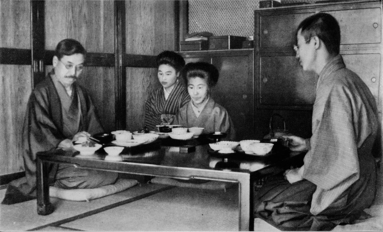 Japán családi ebéd, 1900, 1921 alkotó: Julian Leonard Street