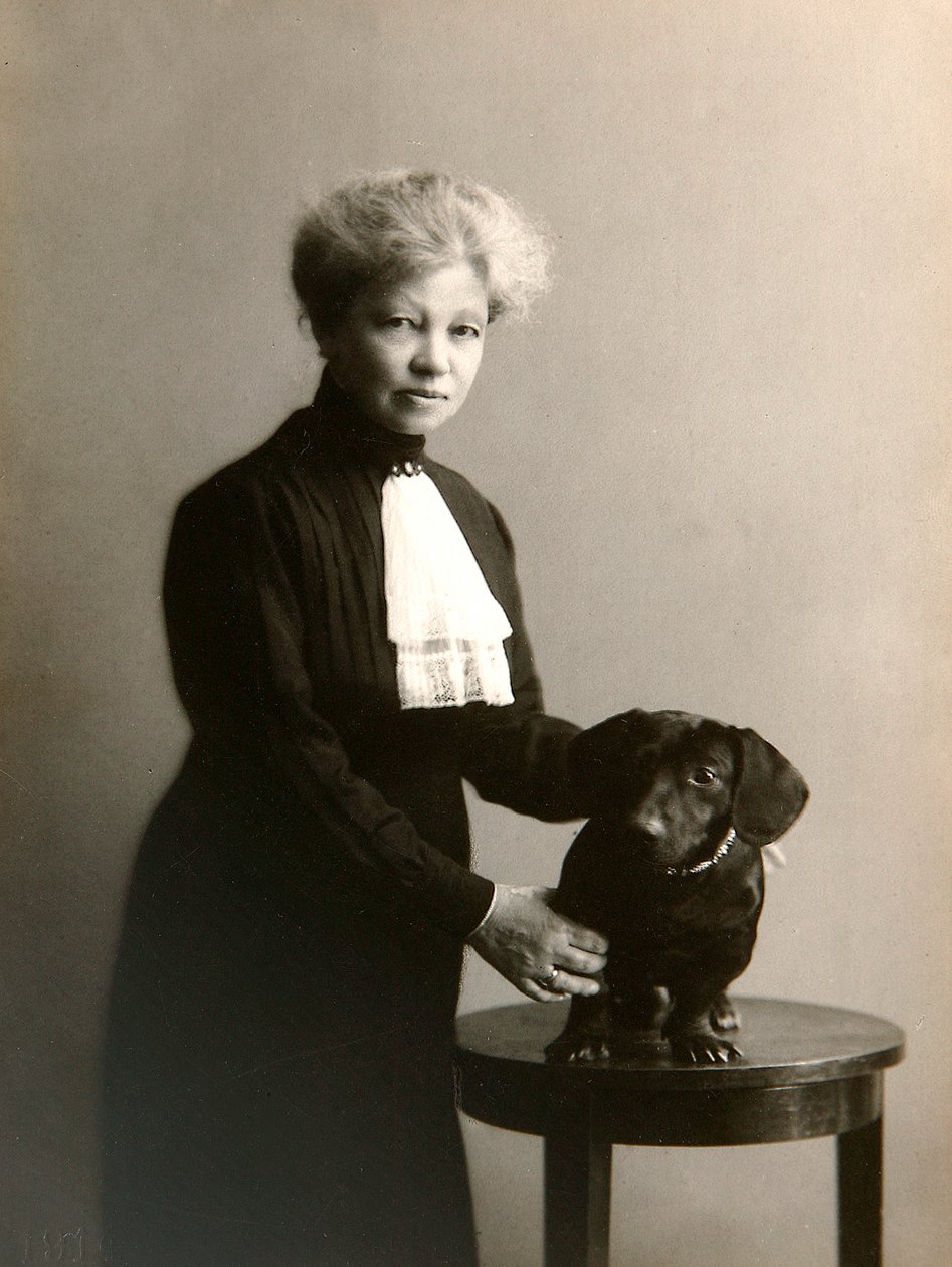 Alexandra Beketova-Blok, orosz író és fordító, kedvenc kutyájával, 19. század eleje alkotó: Karl August Fischer