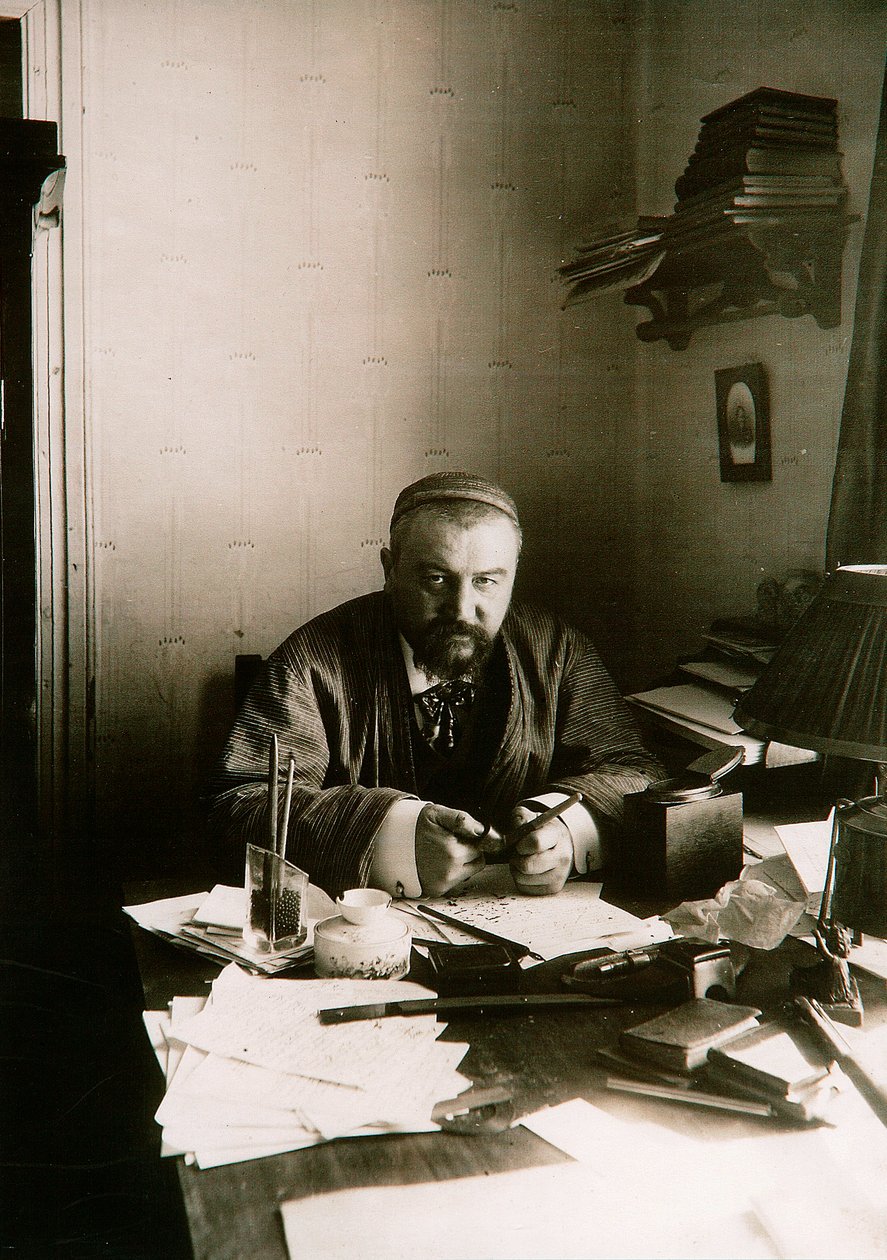 Alekszandr Kuprin, orosz író az íróasztalánál, Gatchina, Oroszország, 20. század eleje. alkotó: Karl Karlovich Bulla