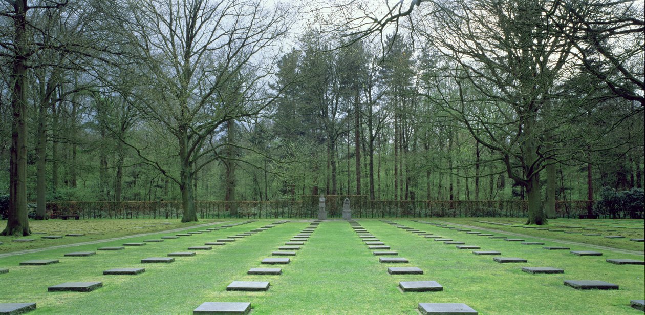 Vladslo német katonai temető (fotó) (lásd még: 176184) alkotó: Käthe Kollwitz