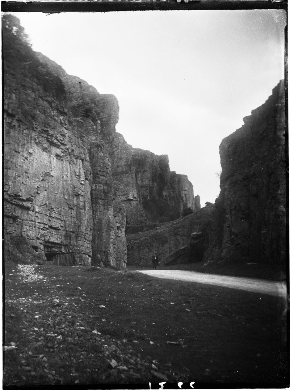 Cheddar Gorge, Cliff Road, Cheddar, Sedgemoor, Somerset, 1907.05.22. (f/w fotó) alkotó: Katherine Jean Macfee