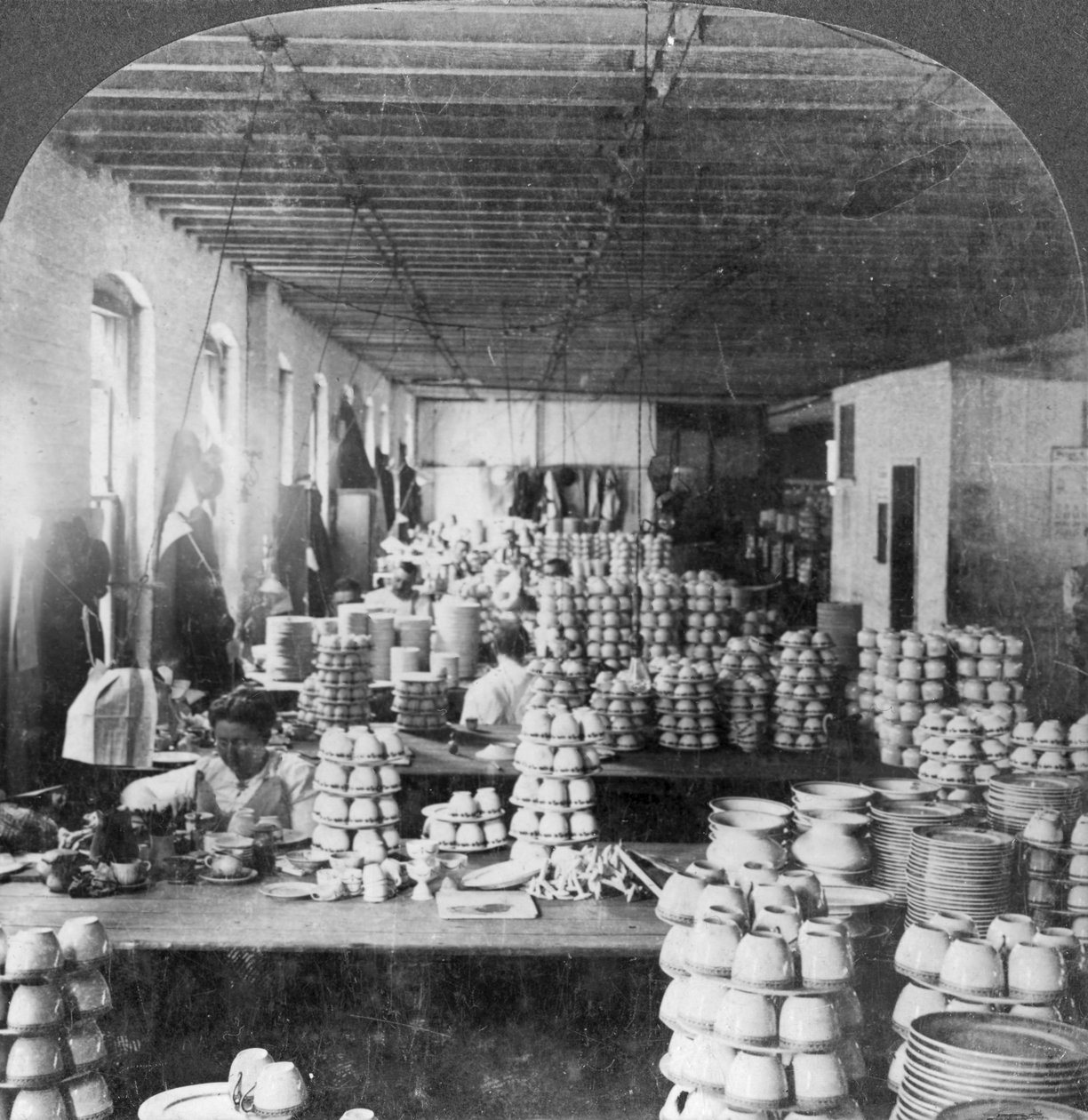 Porcelántárgyakat díszítő művészek, Trenton, New Jersey, USA, XX. század eleje alkotó: Keystone View Company