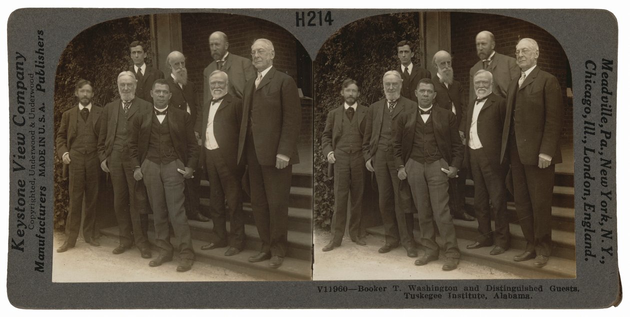 "Booker T. Washington és kiváló vendégek, Tuskegee Intézet, Alabama", 1906. április (fénykép) alkotó: Keystone View Company