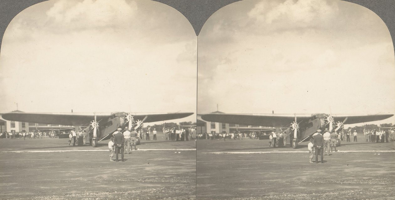 A repülés 3 szterográf nézeteiből álló csoport, beleértve a Wright testvéreket, 1900-1929. alkotó: Keystone View Company