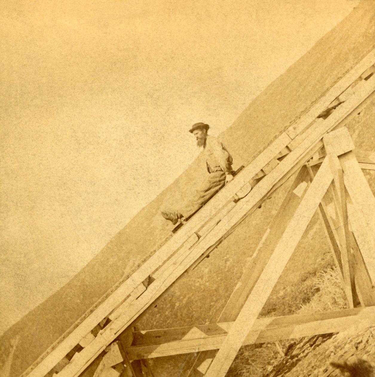 "Coasting, Mt. Washington Railway", c1900. alkotó: Kilburn Brothers