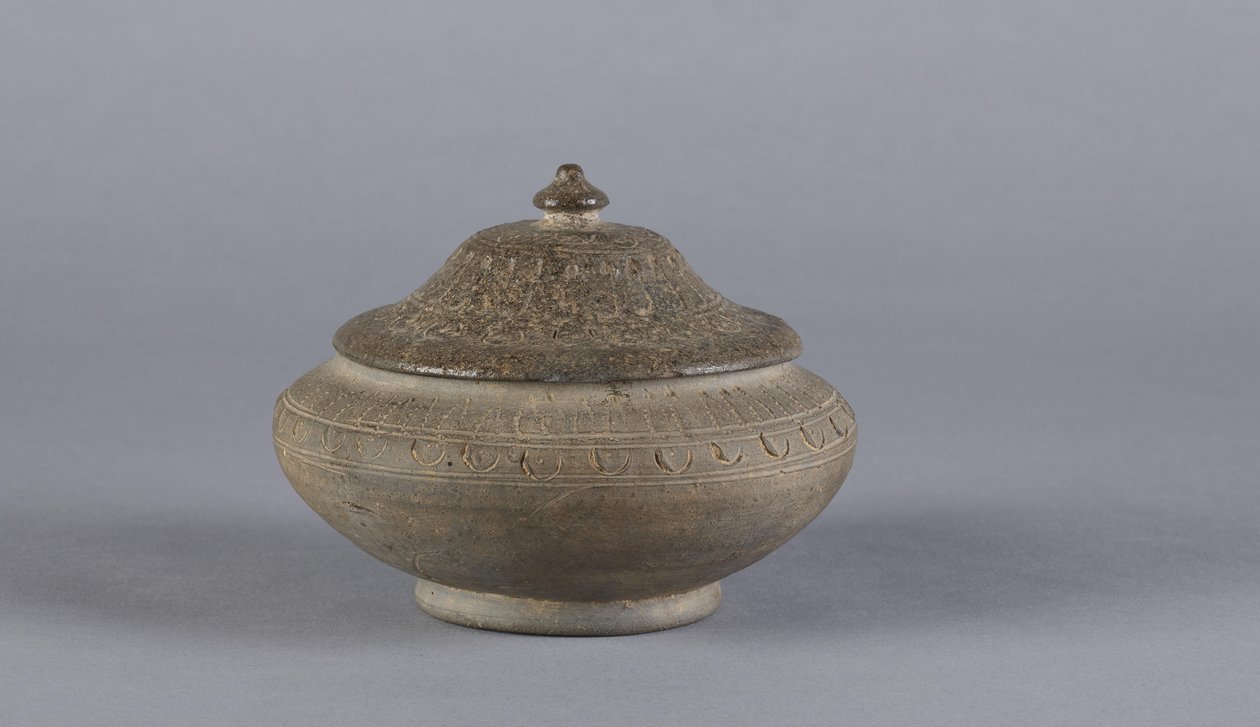 Doboz fedővel, Silla-dinasztia, Kr.e. 55-935 (kőedény) alkotó: Korean School