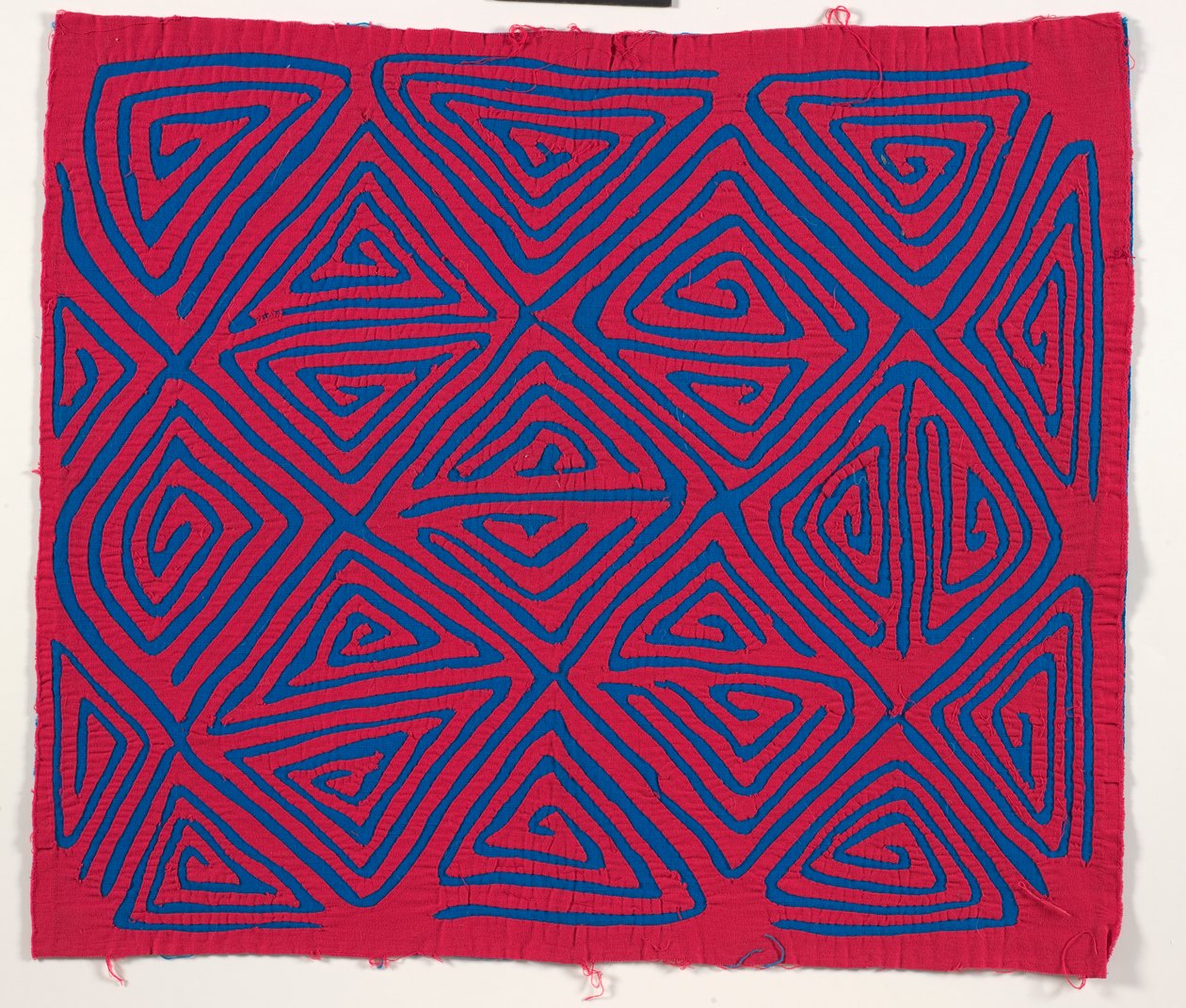 Shirt Panel (mola), 1950 körül (rátétes pamut) alkotó: Kuna Indian Culture
