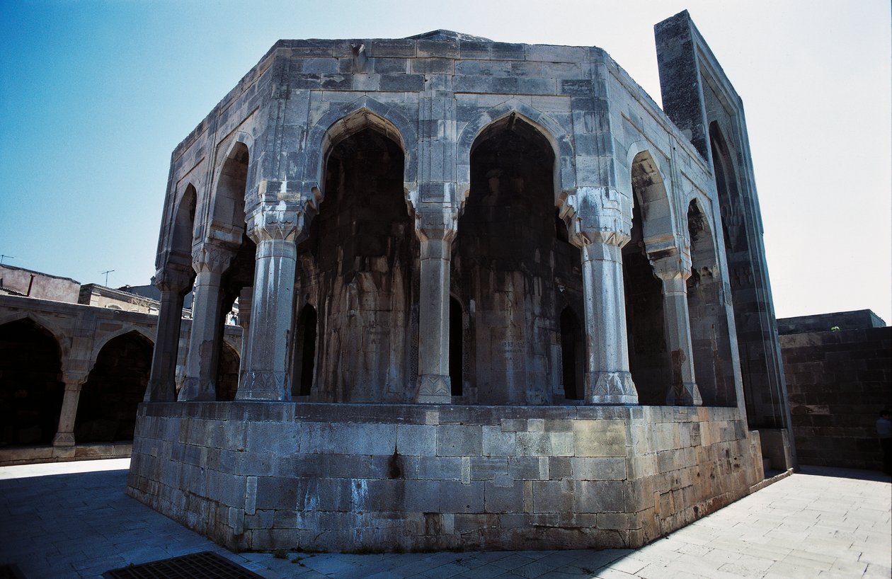 Divankhana pavilon, Shirvanshahs palota, Baku erődvárosa (UNESCO Világörökségi Lista, 2000), Azerbajdzsán alkotó: Amadeo (after) Modigliani