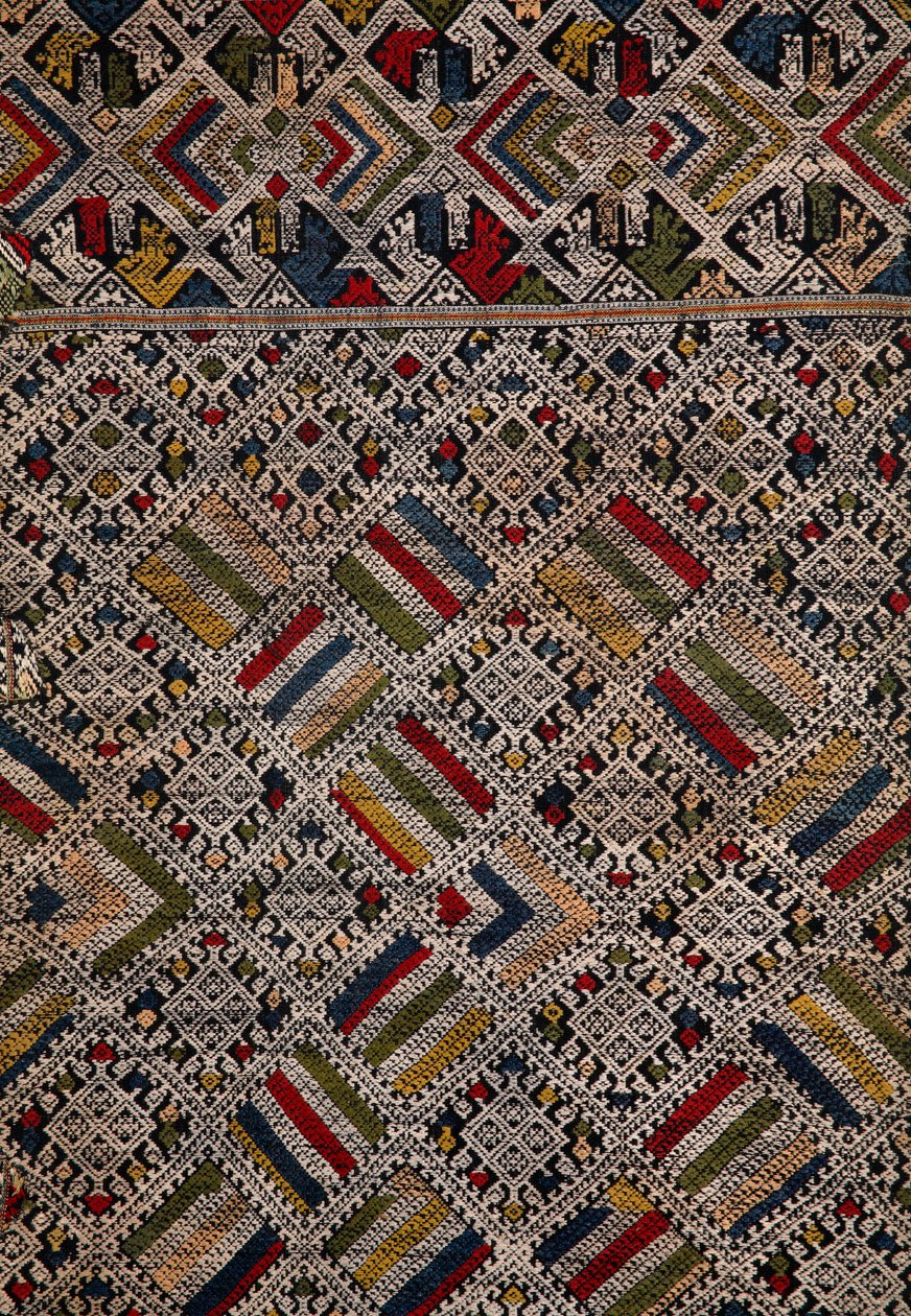 Szövetkialakítás (textil) alkotó: School Laotian