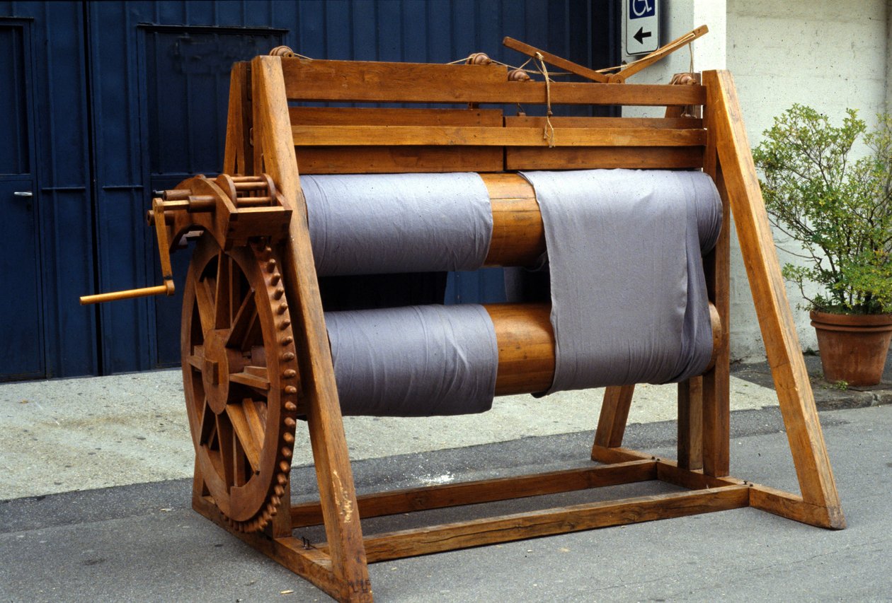 Gyapjú szövőszék. Modell Leonardo da Vinci (Leonardo da Vinci) rajzából. Tudományos és Technológiai Múzeum, Milánó. alkotó: Leonardo da (after) Vinci