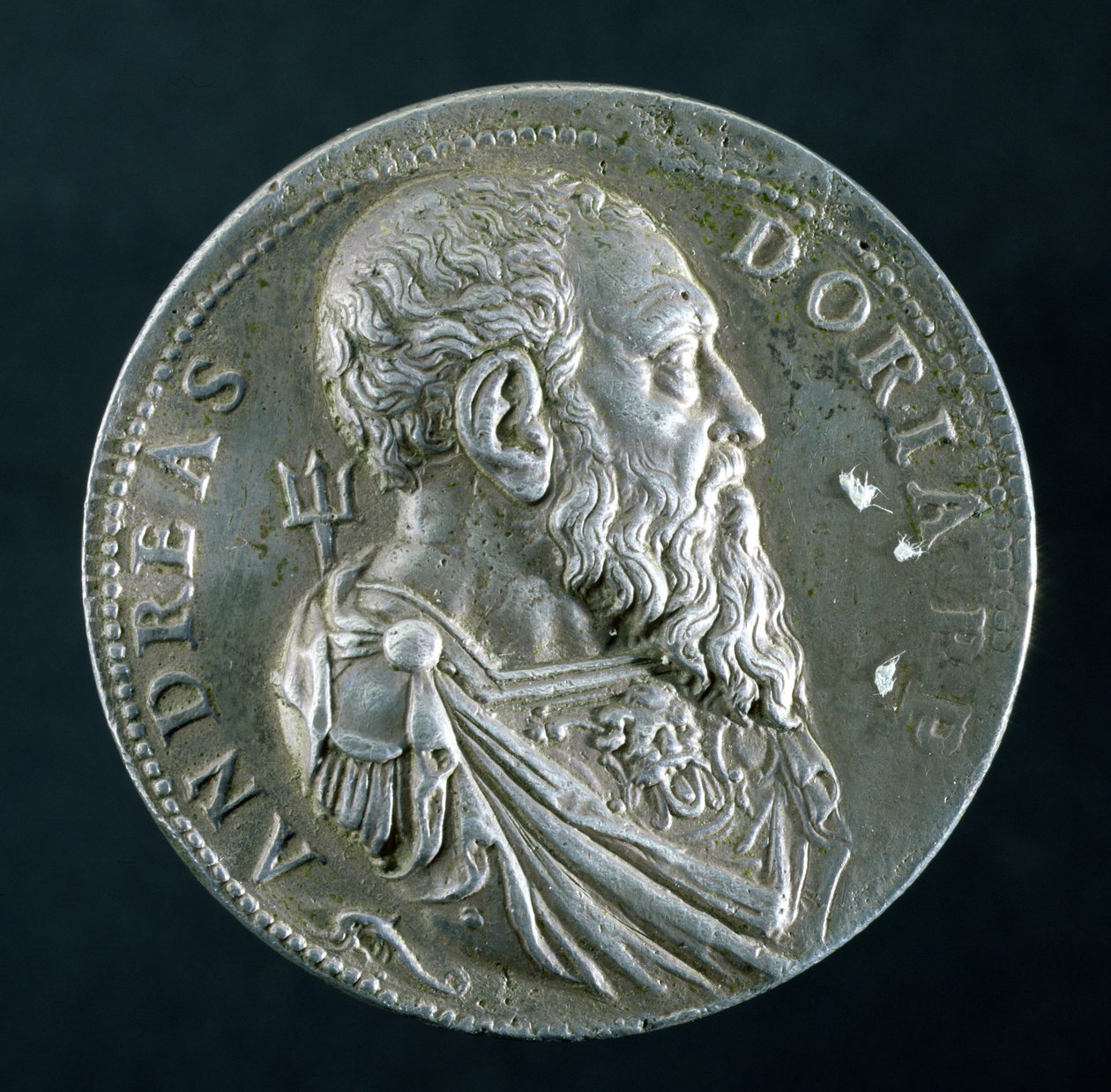 Andrea Doria (1466-1560) portrémedalionja (előlap), 1541 körül (ezüst) (a hátoldalt lásd: 122338) alkotó: Leone Leoni
